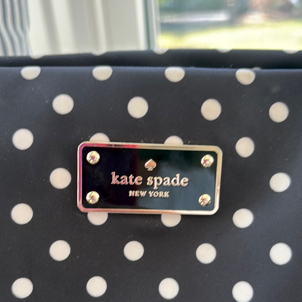 Kate Spade Black and White Polka Dot Bag/baby/travel carry on bag. - Picture 2 of 6